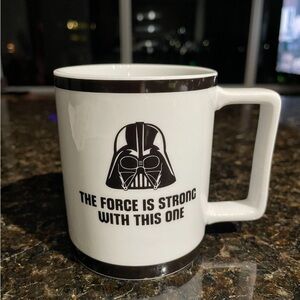 Star Wars Death star canteen Coffee mug 2013 Small chip on bottom